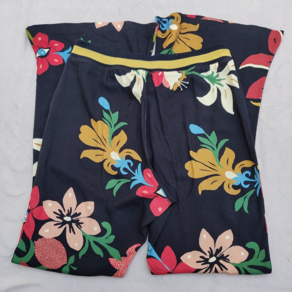 FARM Rio Floral Flare Pants - Picture 6 of 13